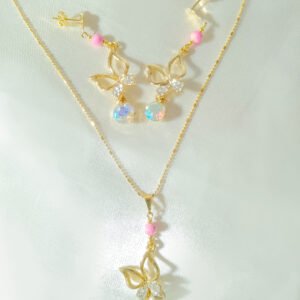 JUEGO ARETES + COLLAR  DORADOS